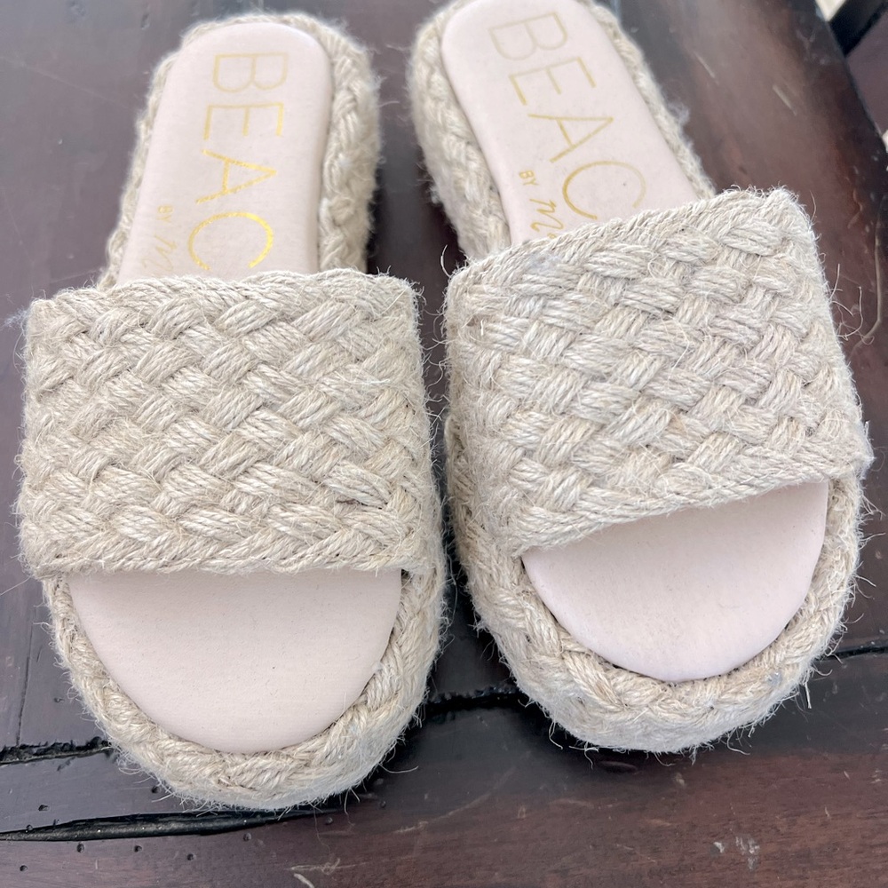 Beach by Matisse platform sandals